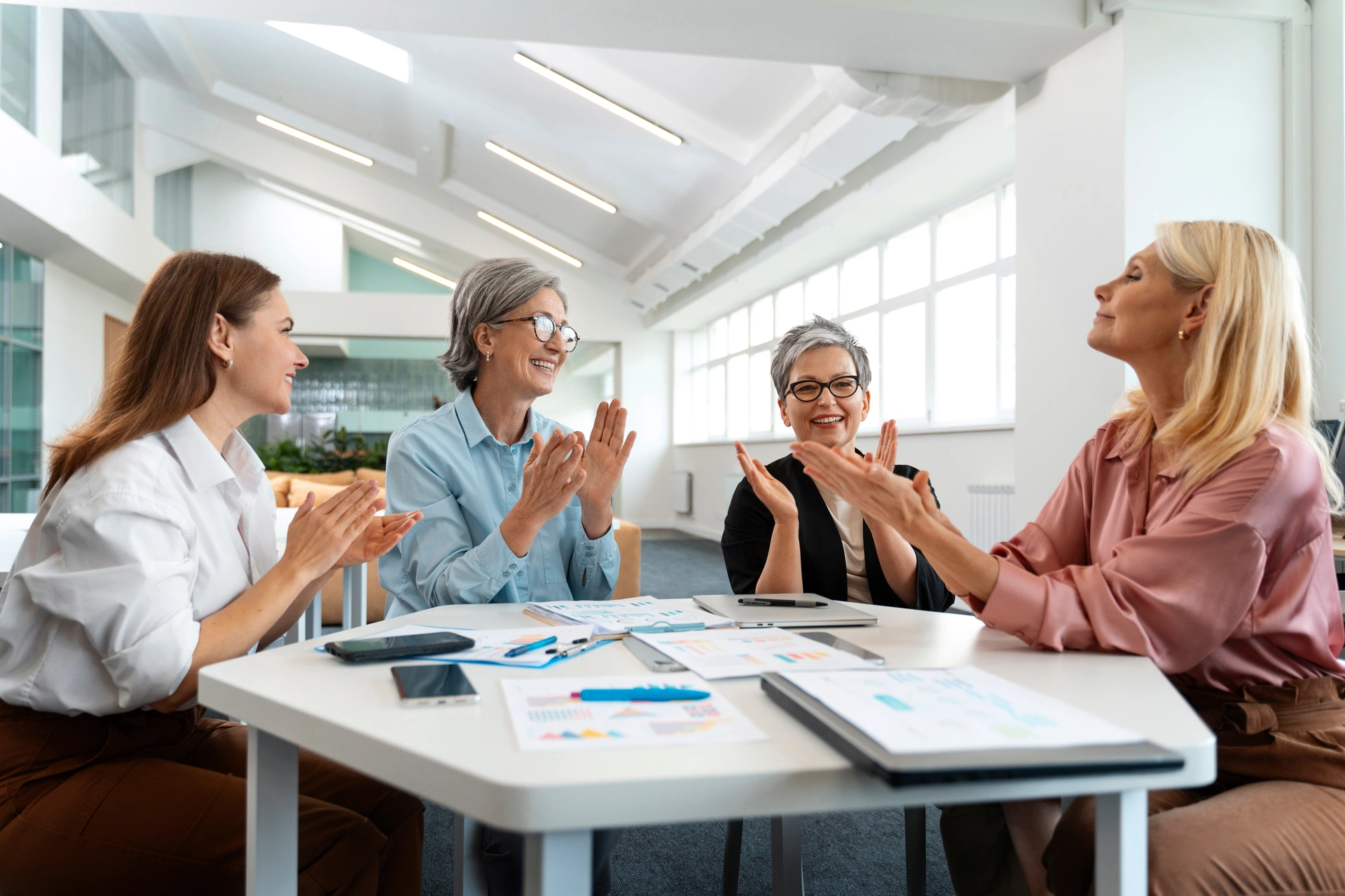 Behavioral health professional using Dazos CRM platform